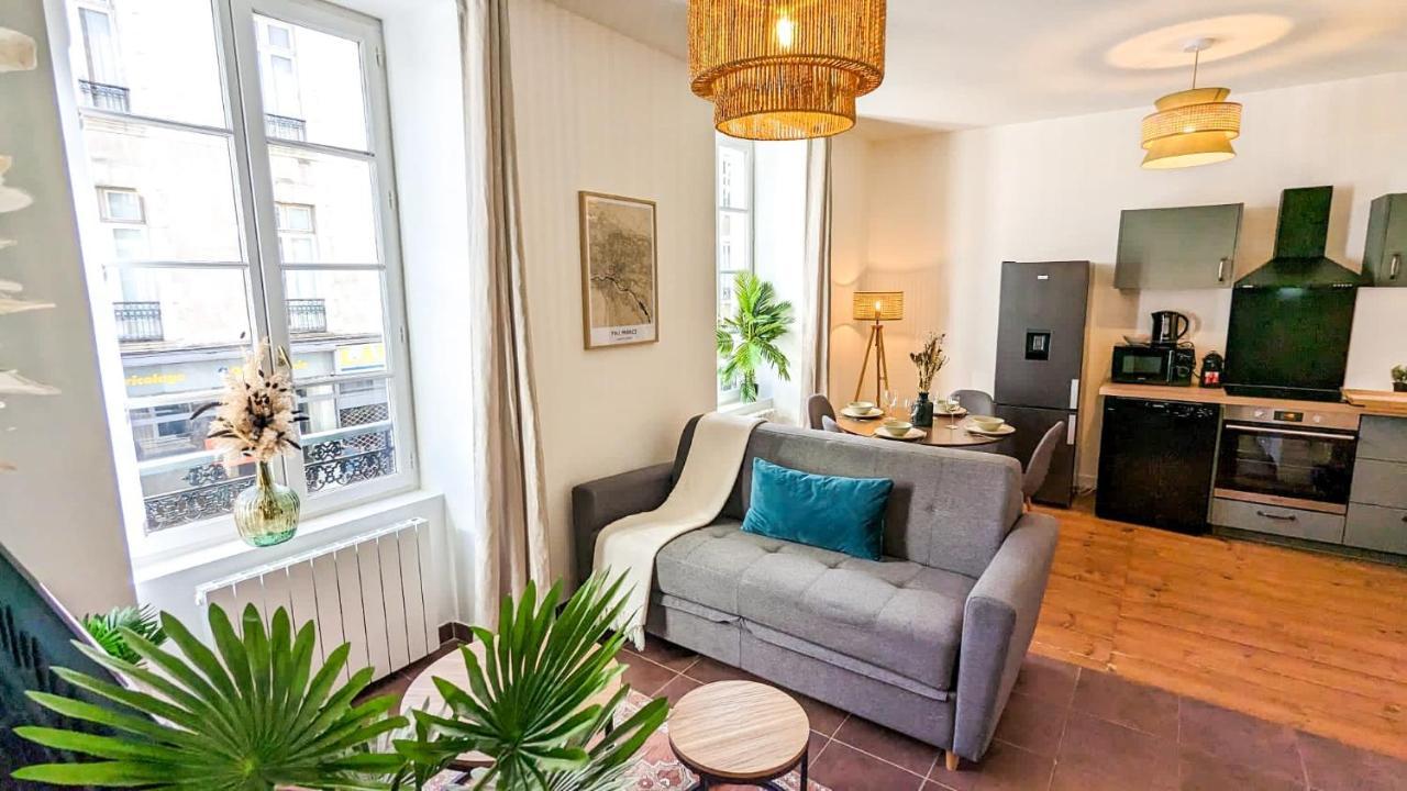 Cosy Calypso 2Ch - Quartier Des Halles & Parking Pau Εξωτερικό φωτογραφία